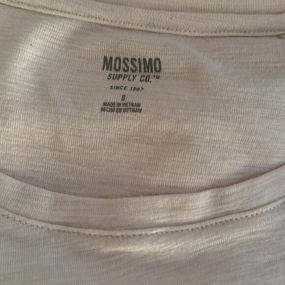 Mossimo Supply Co. 3/4 Sleeve - Picture 2 of 2